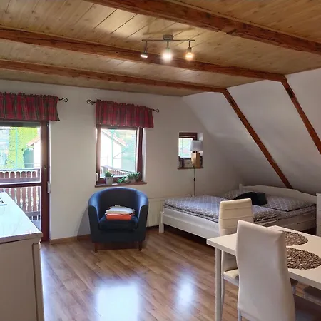 Nad Zlotym Potokiem Apartman *